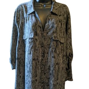 Torrid Size 3 Fits like 22/24 EUC